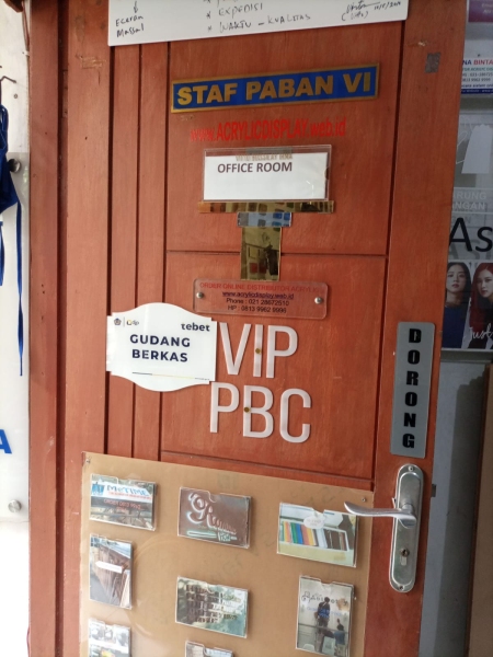 Pesan Acrylic Cutting Murah    Di Kecamatan Bantar Gebang