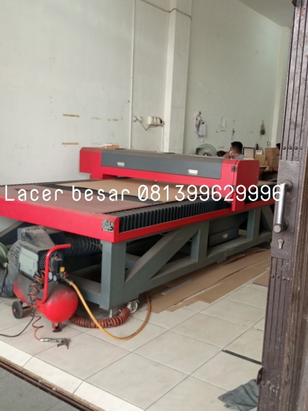 Pesan Acrylic Bending Terdekat    Di Kecamatan Cikarang Selatan
